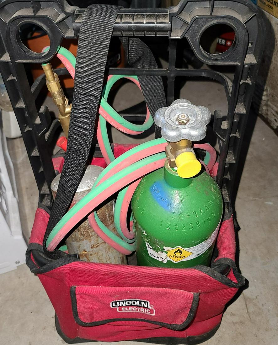 Oxygen Acetylene in Lincoln Electric bag (1 of 1)