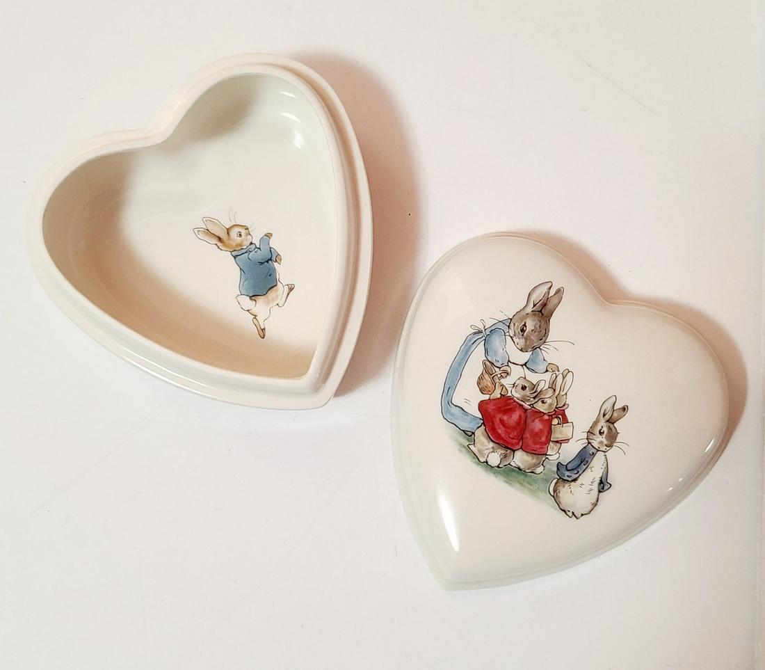 Beatrix Potter Wedgewood Trinket Dish 4" (1 of 1)
