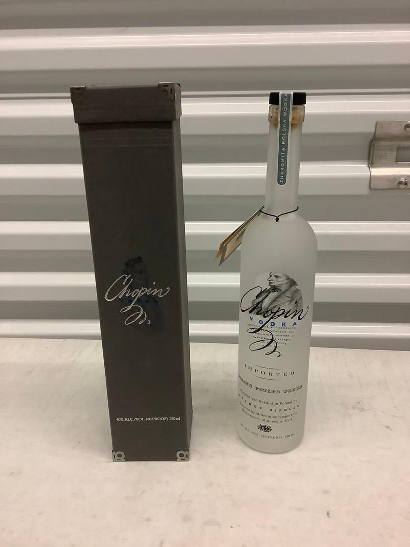 Chopin Vodka 750mL bottle (1 of 1)