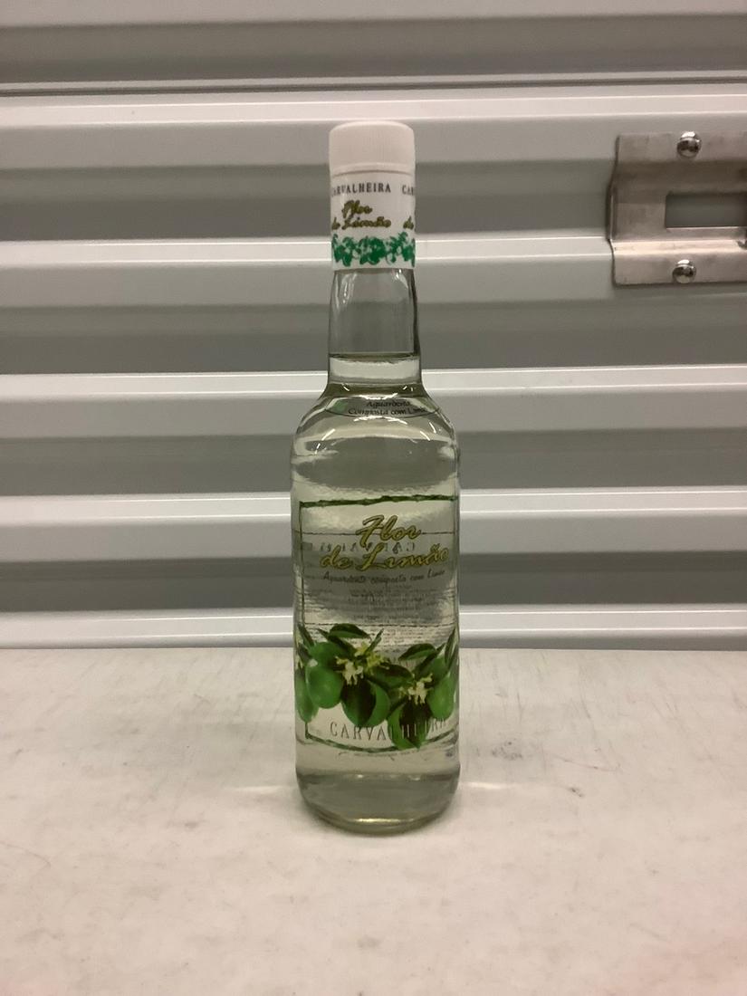 Flor de Limao 500mL bottle (1 of 1)