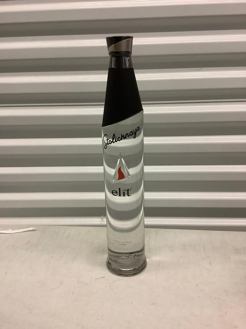 Stolichnaya elit Ultra Luxury Vodka 1.75L bottle (1 of 1)