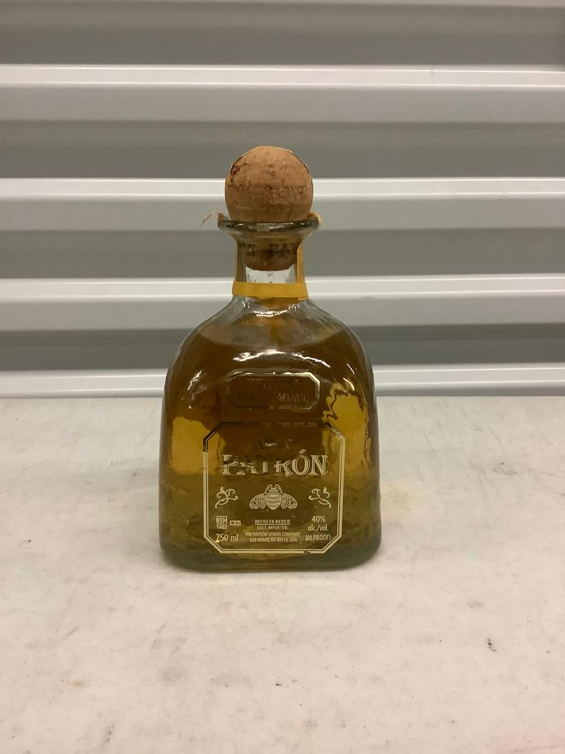 Anejo Patron Tequila 750mL bottle (1 of 1)