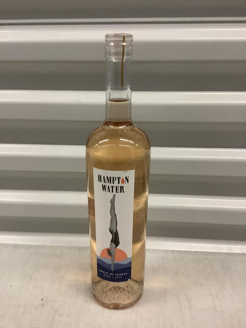 2019 Hampton Water Rose Full Bottle: Any contents in bottle is Free; You are bidding on the bottle & unbroken tax stamp