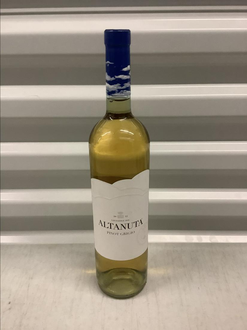 2012 Altanuta Pinot Grigio 750 ML (1 of 1)