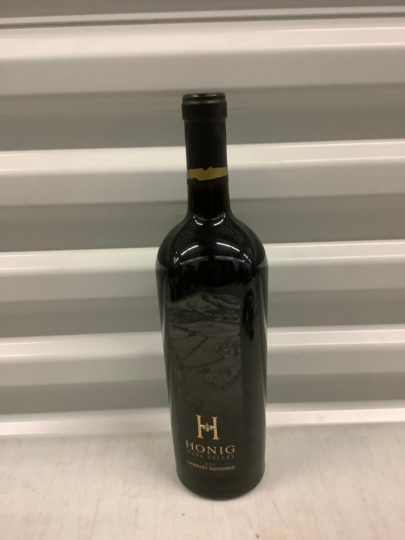 2014 Honig Napa Valley Cabernet Sauvignon 750 ML: Any contents in bottle is Free; You are bidding on the bottle & unbroken tax stamp