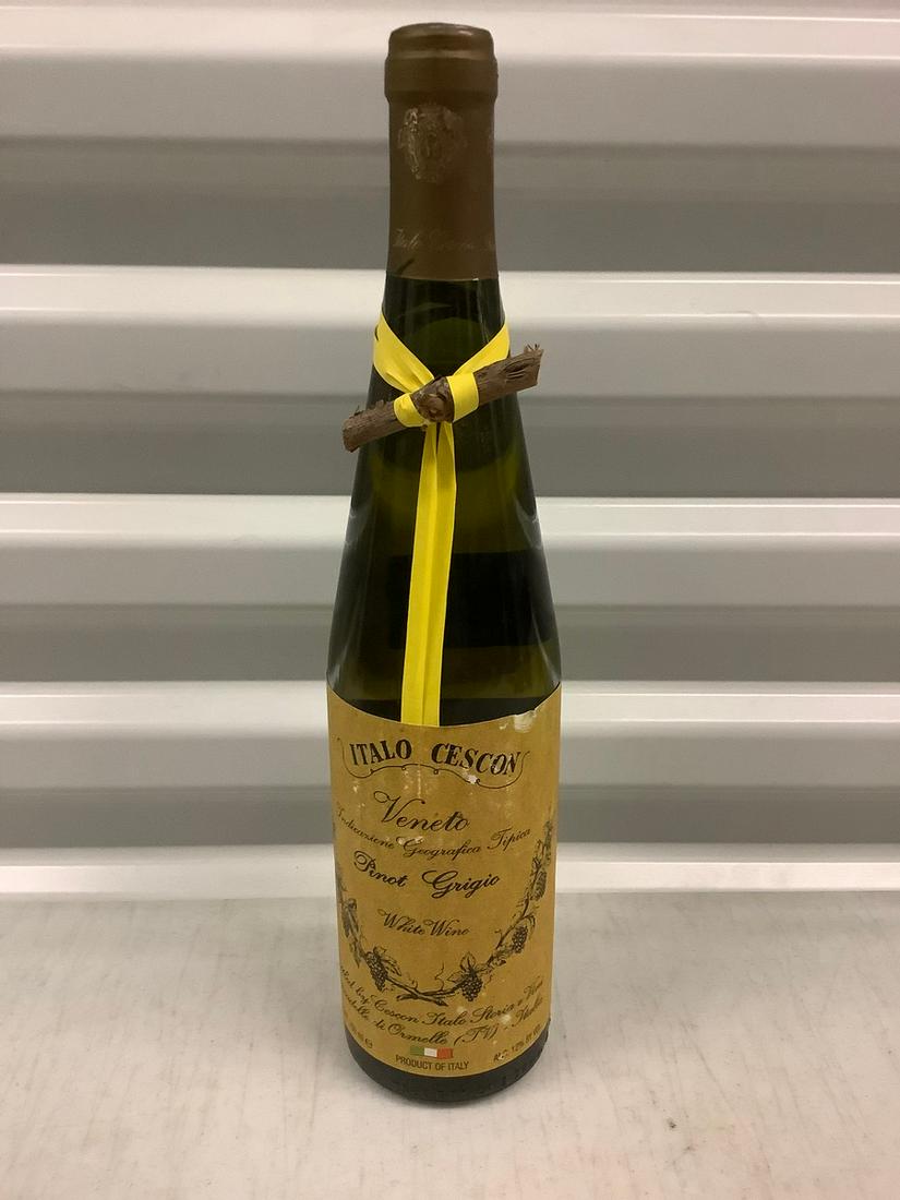 2011 Veneto Pinot Grigio White Wine 750 ML: Any contents in bottle is Free; You are bidding on the bottle & unbroken tax stamp