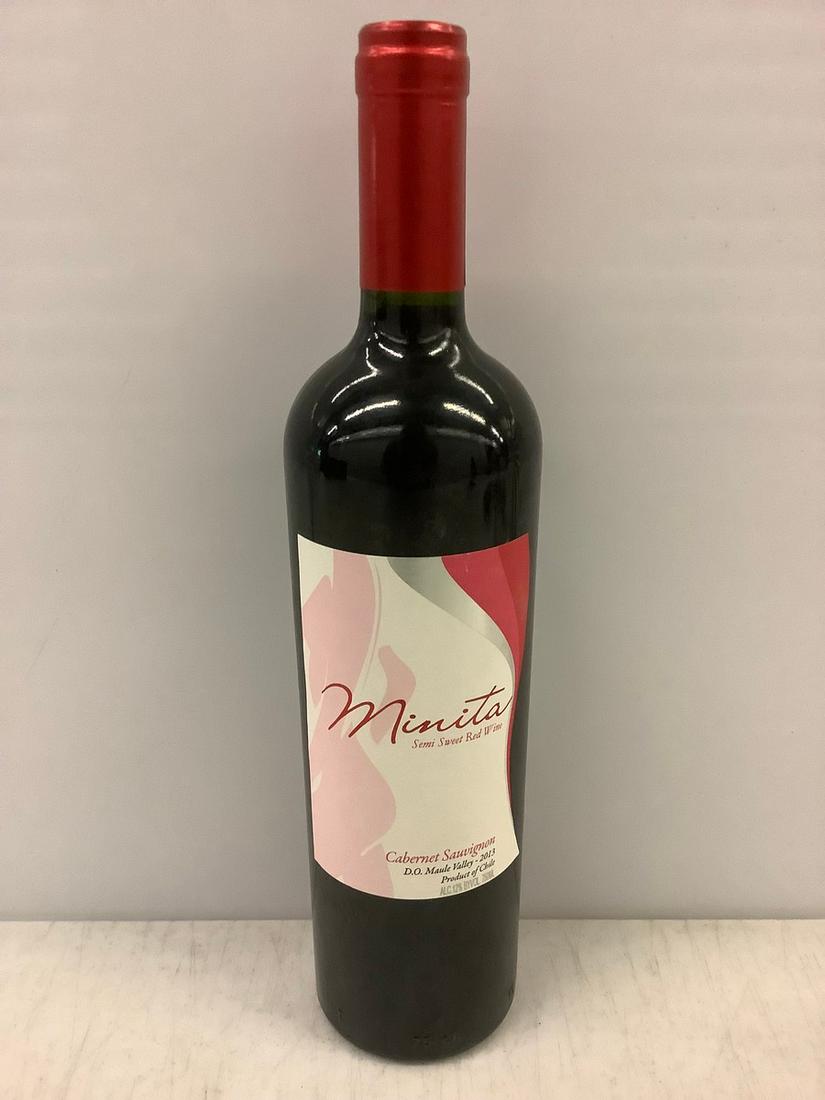 Minita semi Sweet Red Wine 750 ML: Any contents in bottle is Free; You are bidding on the bottle & unbroken tax stamp