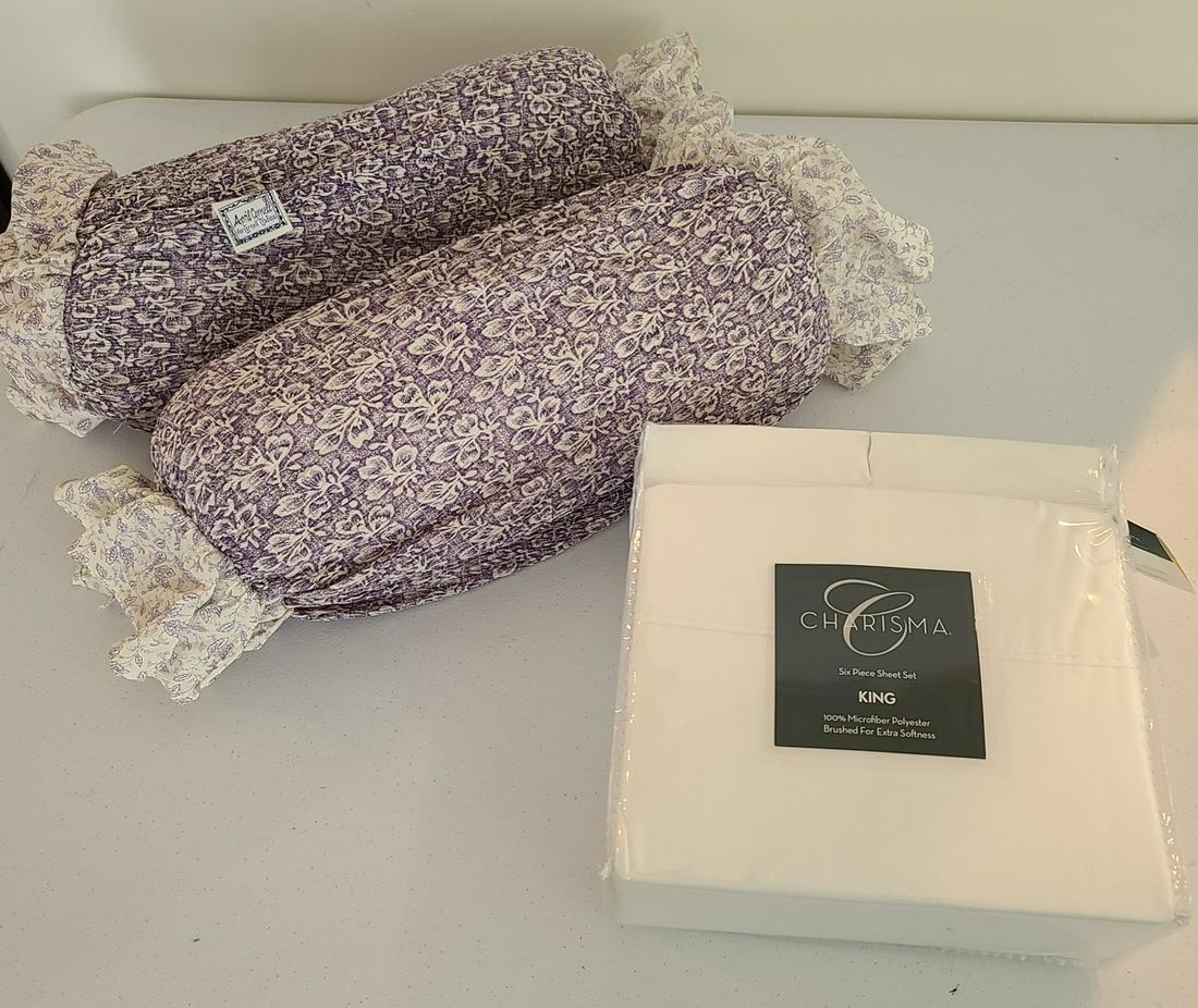 king white sheet set new and accent pilows (1 of 1)