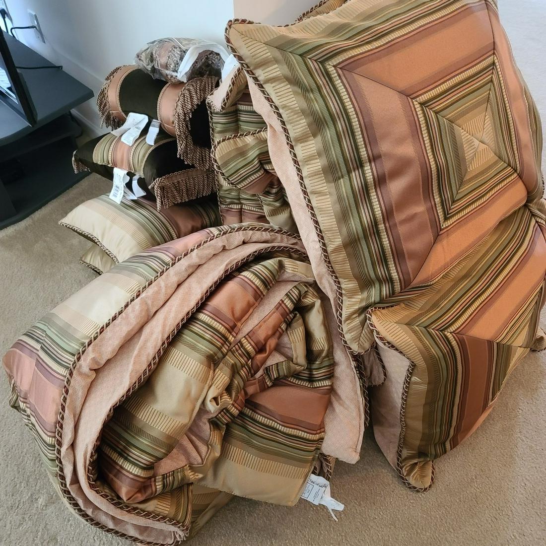 croscill king comforter set (1 of 1)