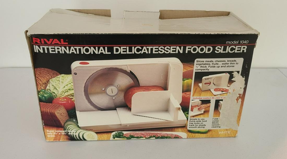 rival food slicer (1 of 1)