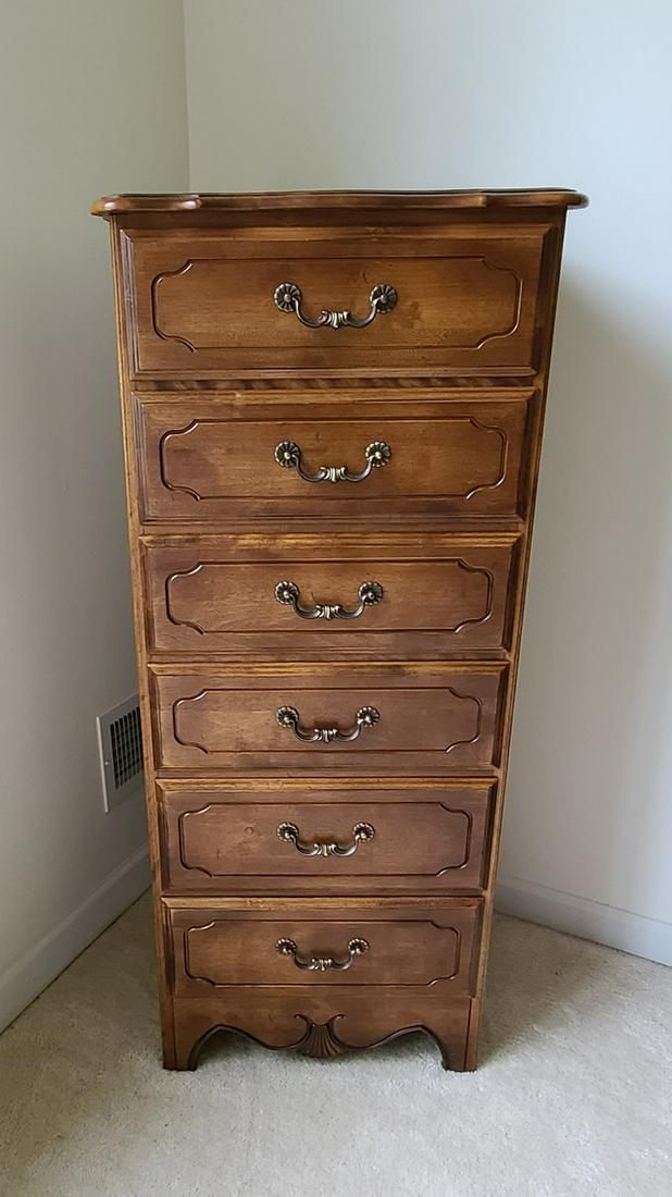 ethan allen tall dresser: 48x20x15