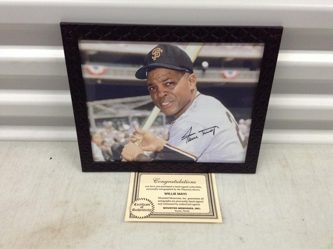 Willie Mays signed photo 8x10 framed w/ COA (1 of 1)