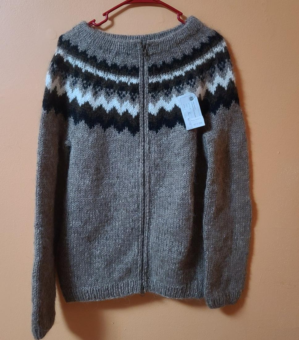 Handknit Assoc of Iceland Wool Sweater XL (1 of 1)