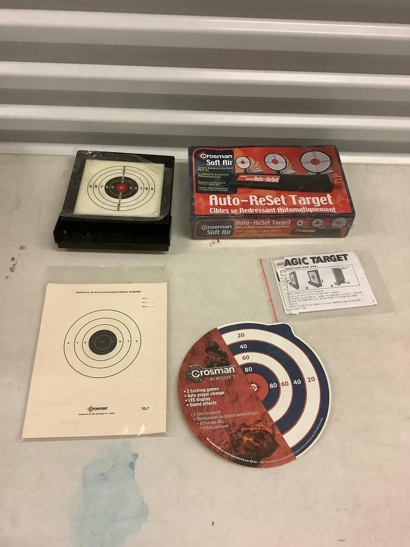 Sealed Crosman Soft Air Auto-Reset Target and Other (1 of 1)