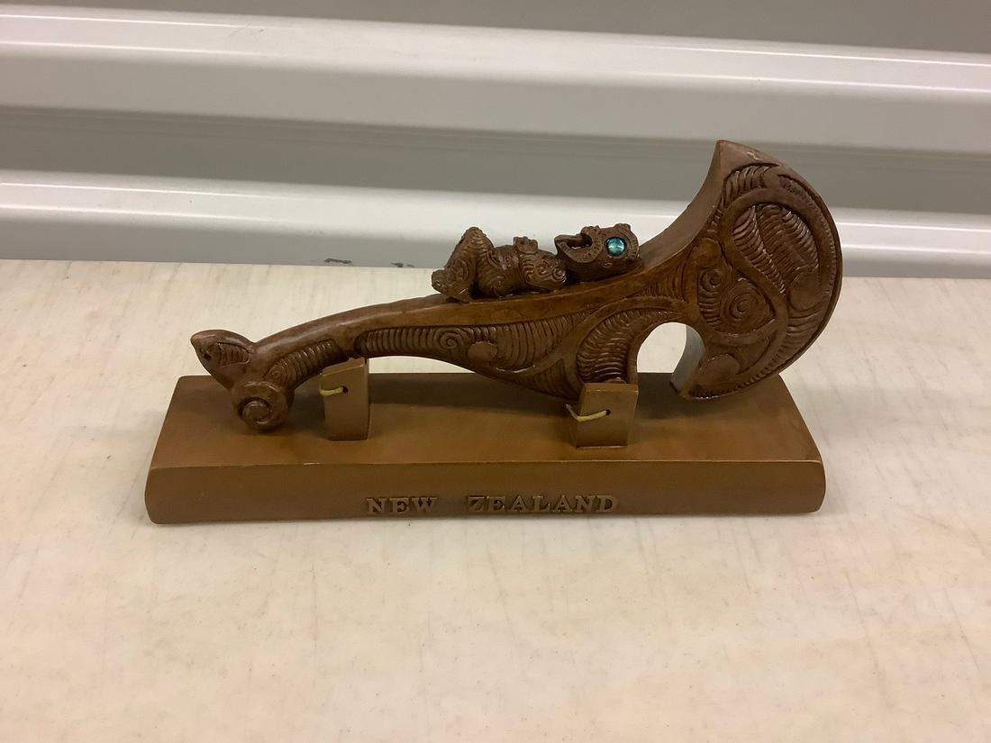 Aborigiral Hatchet from New Zealand: Aborigiral Hatchet from New Zealand