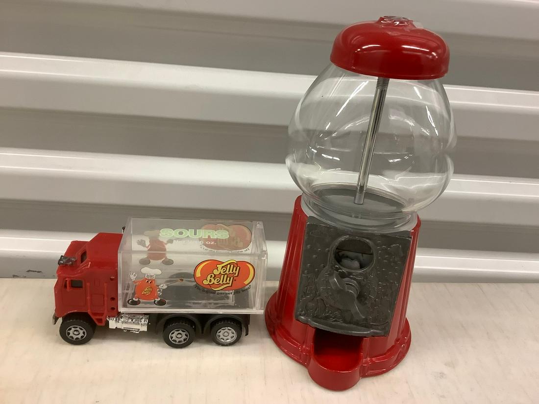 Jelly Belly machine and truck (1 of 1)