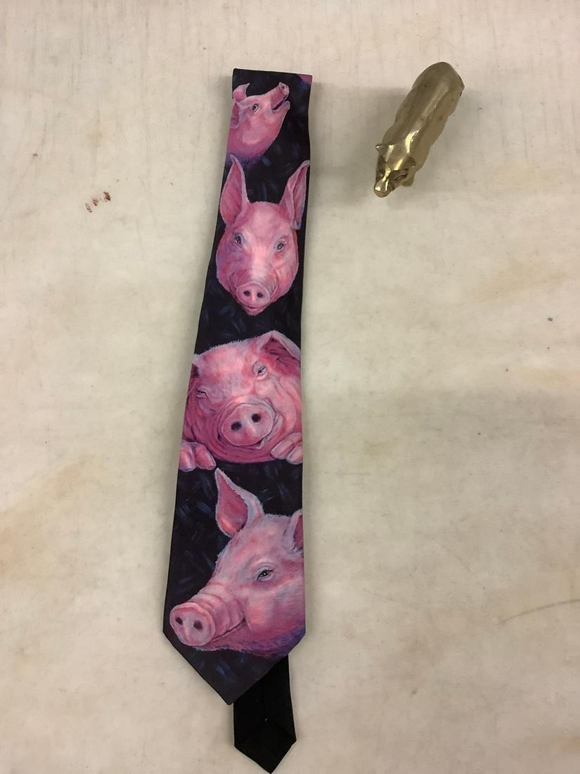 Brass pig and Ralph Marlin Pig Tie: Brass pig and Ralph Marlin Pig Tie