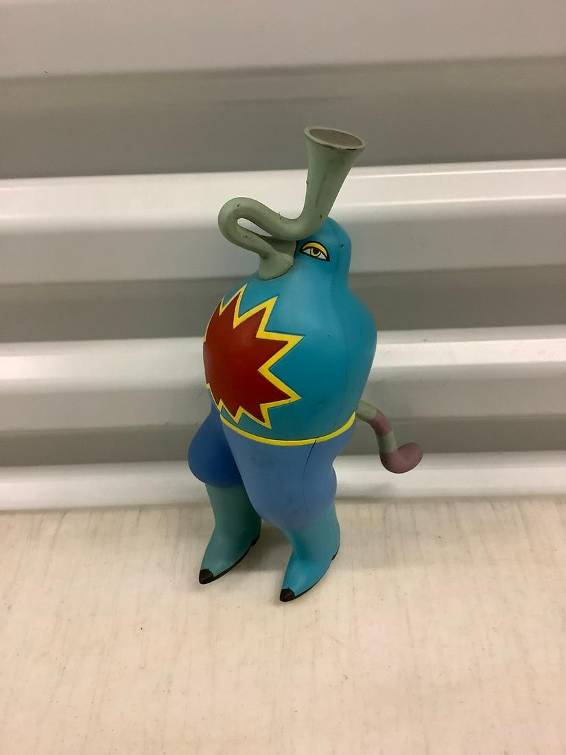 Vintage the beatles "Yellow Submarine figure: Vintage the beatles "Yellow Submarine figure