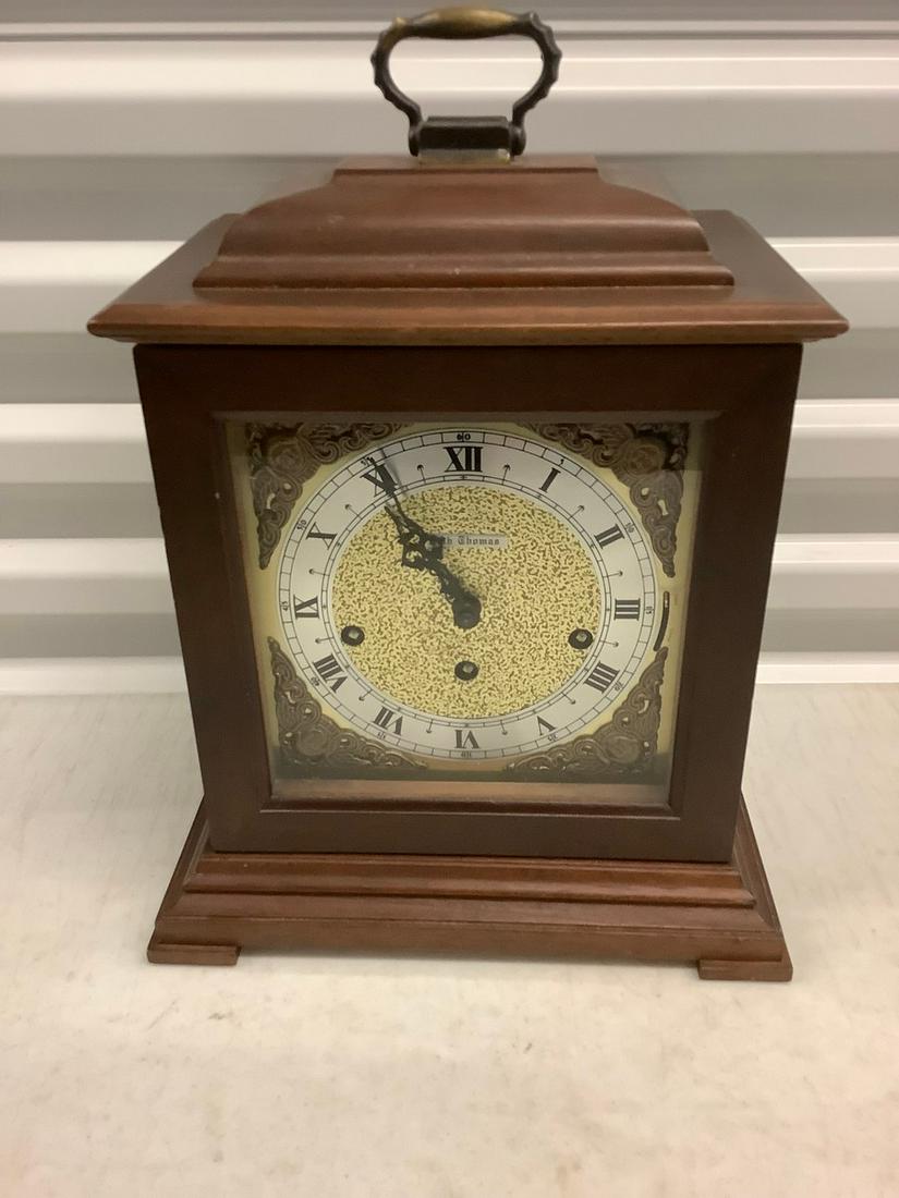 Seth Thomas Mantle Clock with carry handle - missing (1 of 1)