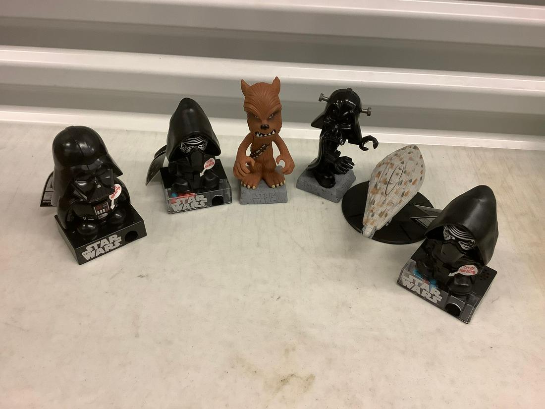 Lot of Star Wars Bobble Heads (1 of 1)