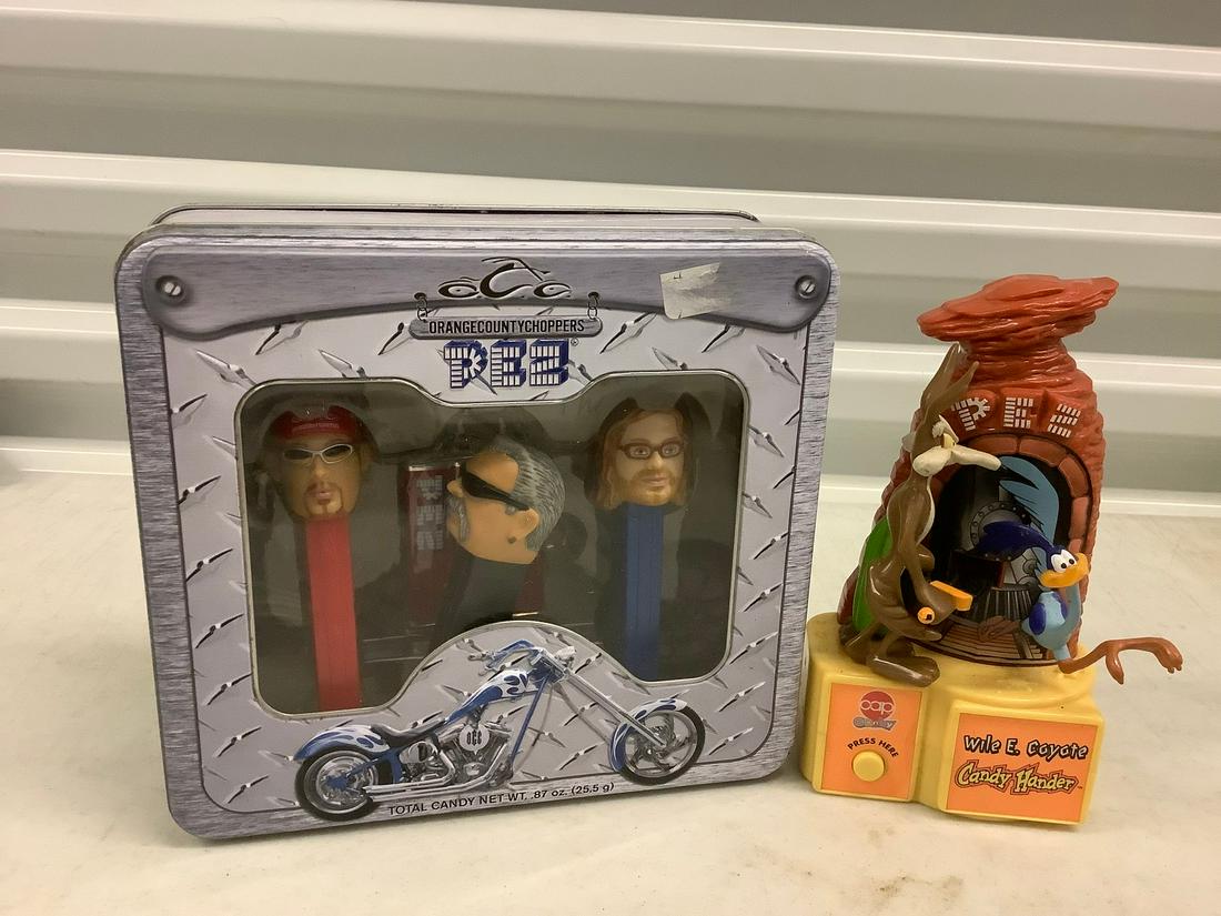 Orangecountychoppers Pez and Wile E. Coyote Candy: Orangecountychoppers Pez and Wile E. Coyote Candy Holder