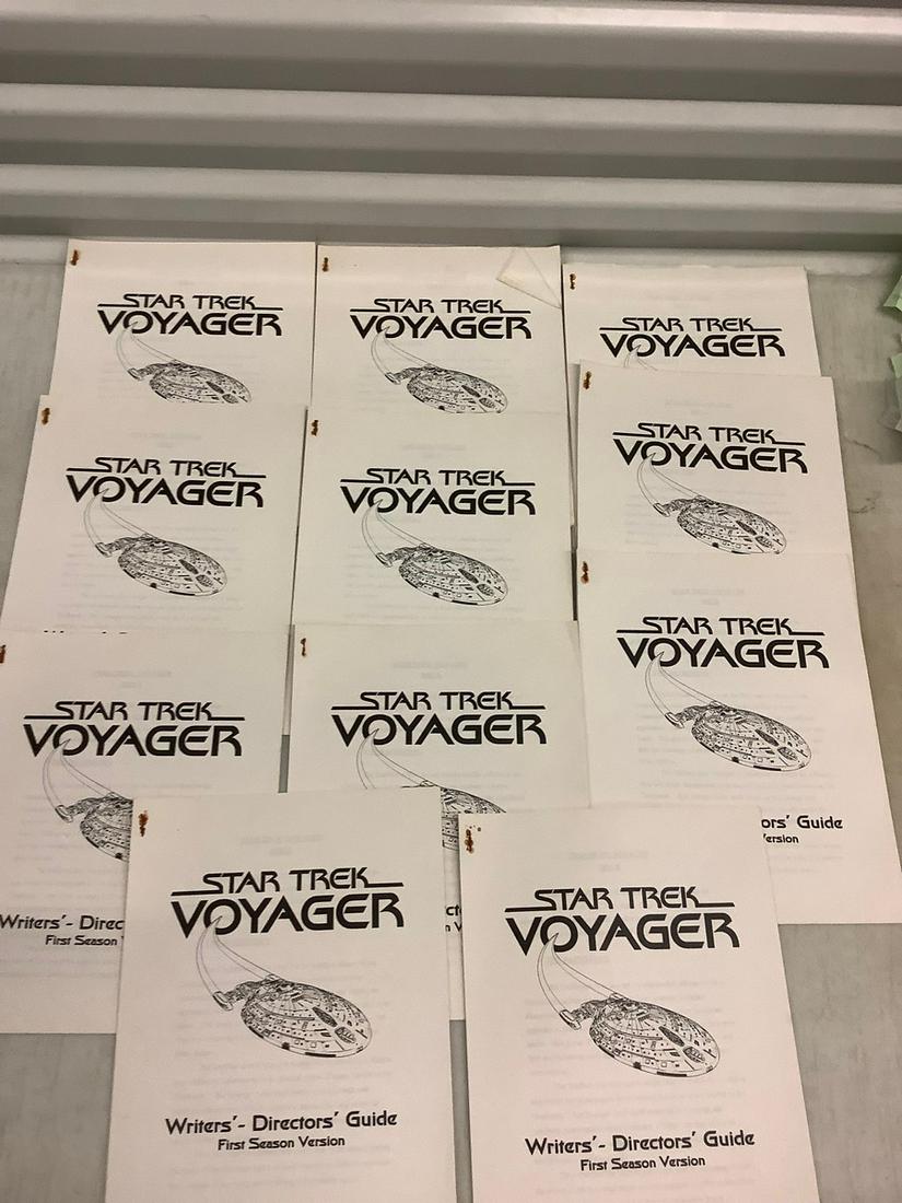 Writers/Directors Guide First Season Star Trek Voyagers (1 of 1)