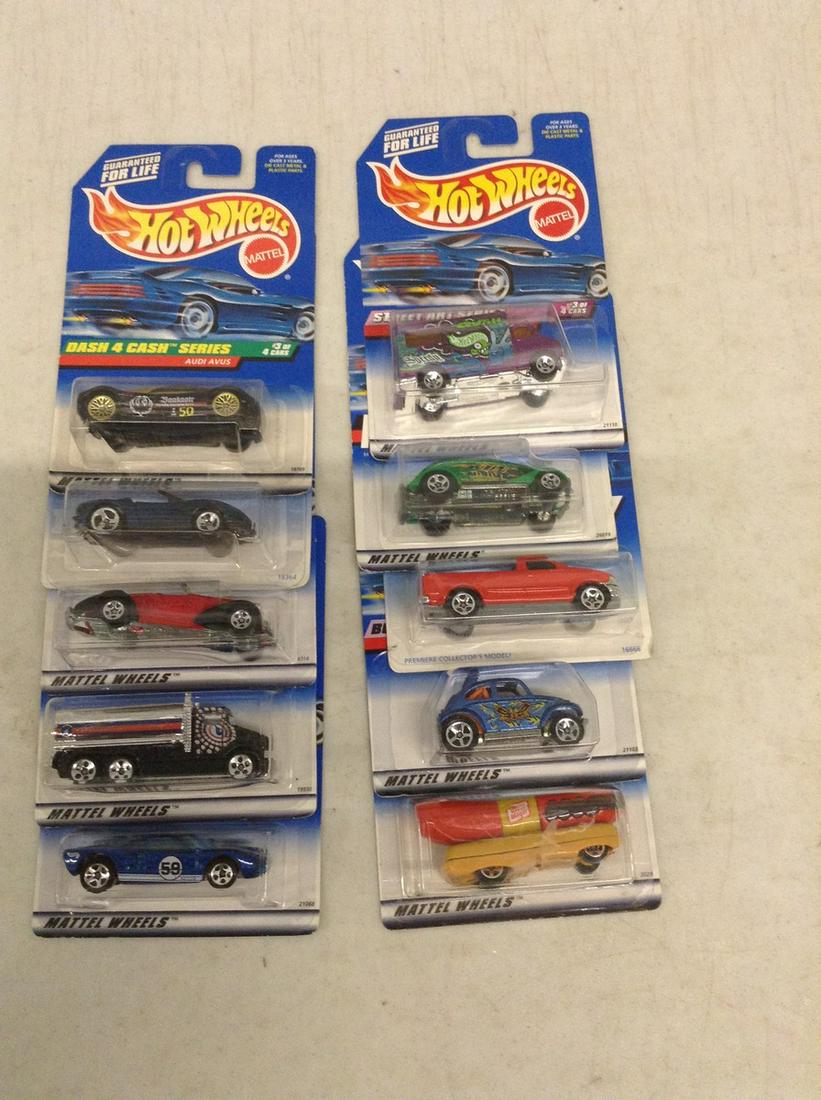 10 Pack of Hot Wheels: 10 Pack of Hot Wheels