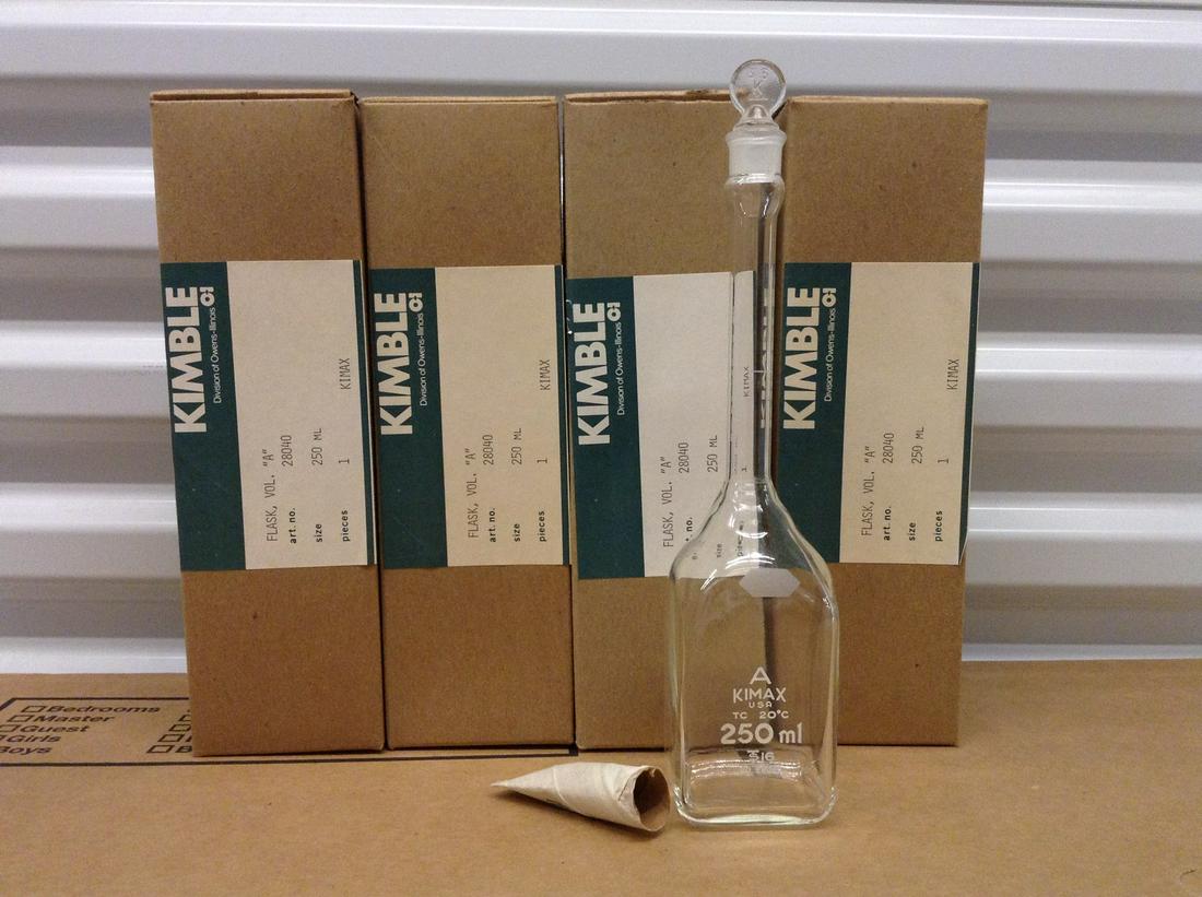 4 Kimble 250ml Volumetric Flasks "A": New Old Stock, 28040, w/Ground Glass Top