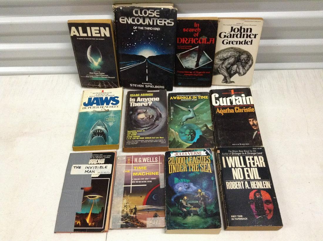 Vintage Sci Fi Books (1 of 1)