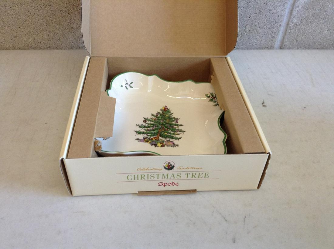 Spode "Christmas Tree" "Devonia" Tray: Spode "Christmas Tree" "Devonia" Tray