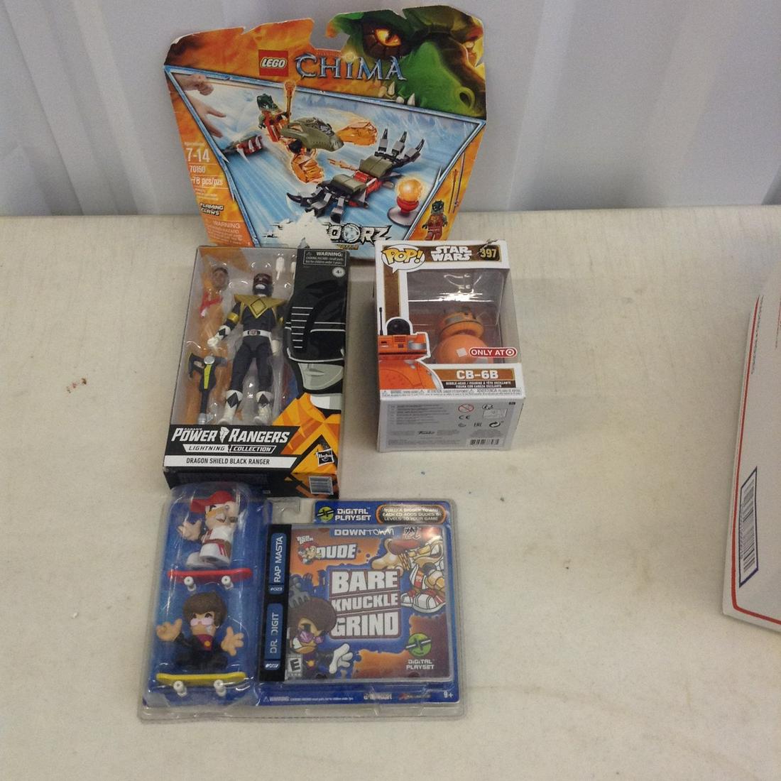 Power Rangers figure, Stars Wars FUNKO, and more (1 of 1)
