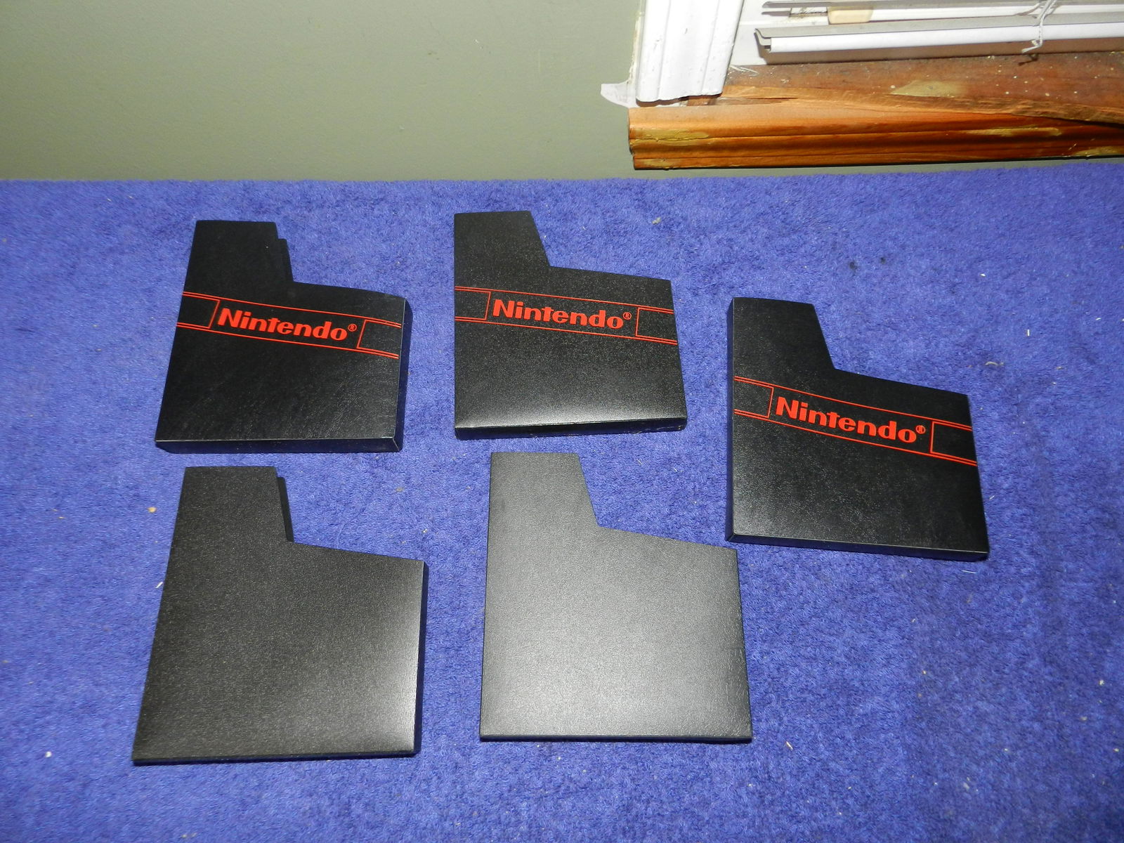 Lot of 4 Nintendo NES Half Sleeve Game Cases (1 of 1)