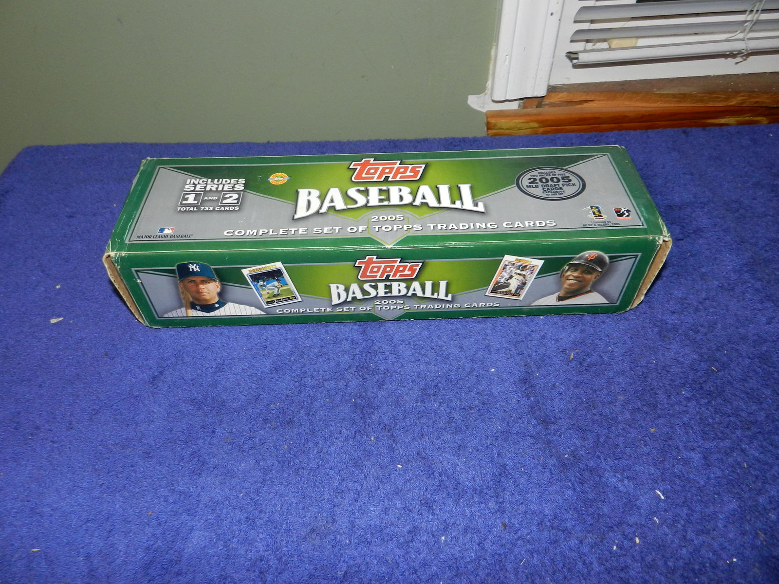 2005 Topps Baseball Set in Box (1 of 1)