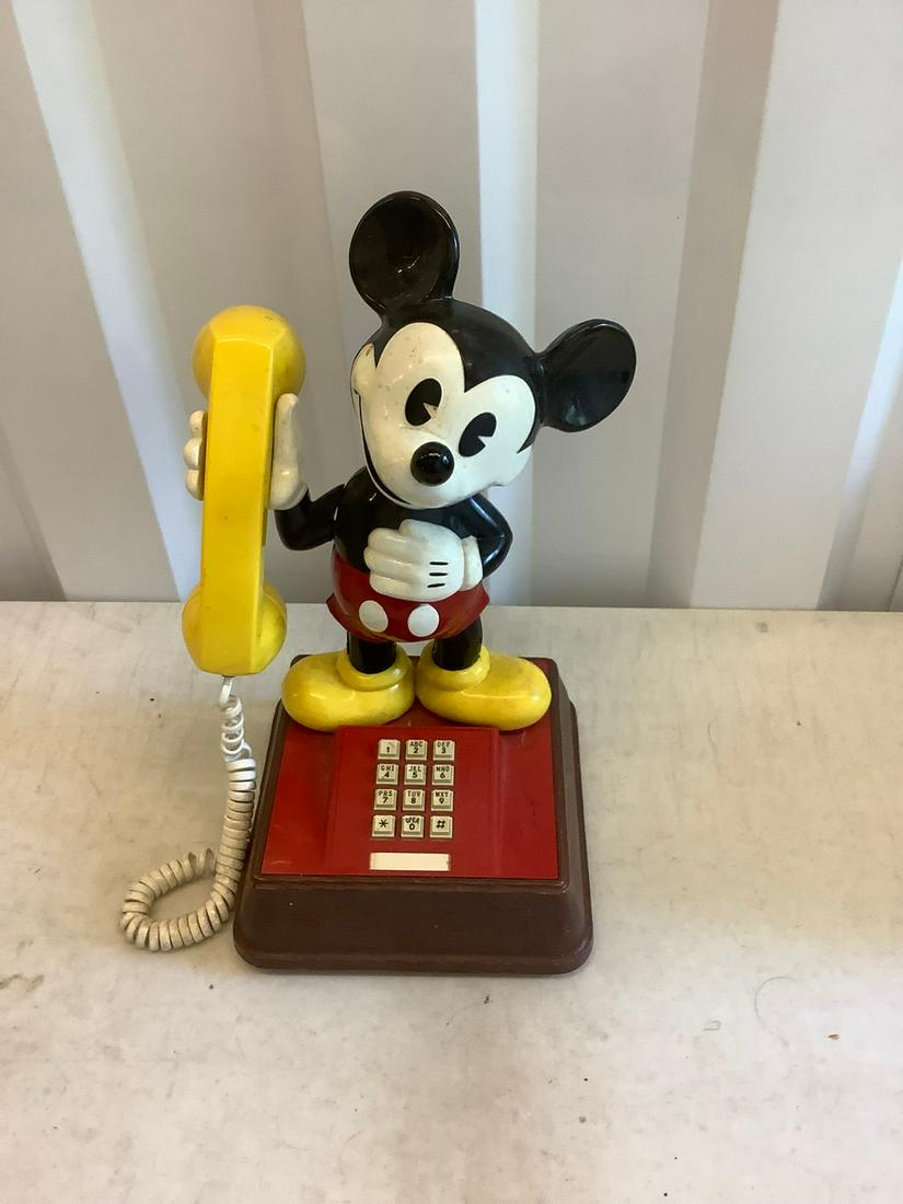 Vintage mickey mouse phone (1 of 1)