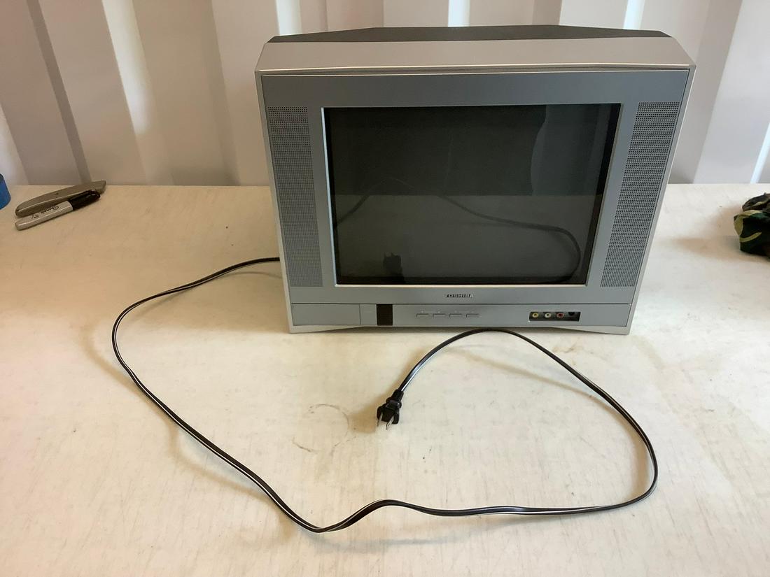 Toshiba Color TV (1 of 1)