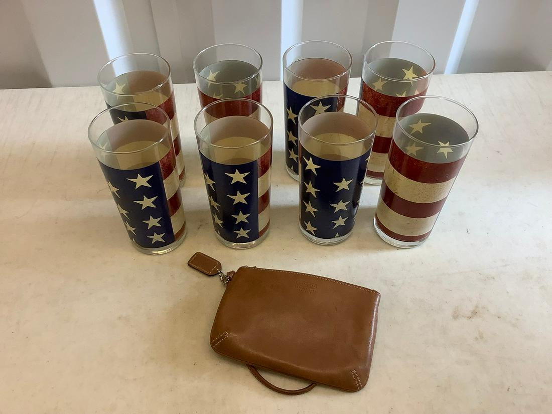 Lot of USA cups and coach wallet (1 of 1)