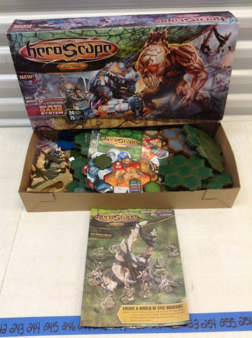 HeroScape Master Set 2 Build and Battle Game System (1 of 1)