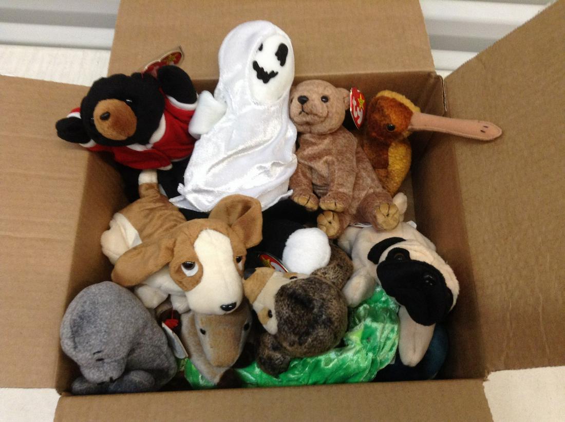 Box of Beanie Babies: Box of Beanie Babies