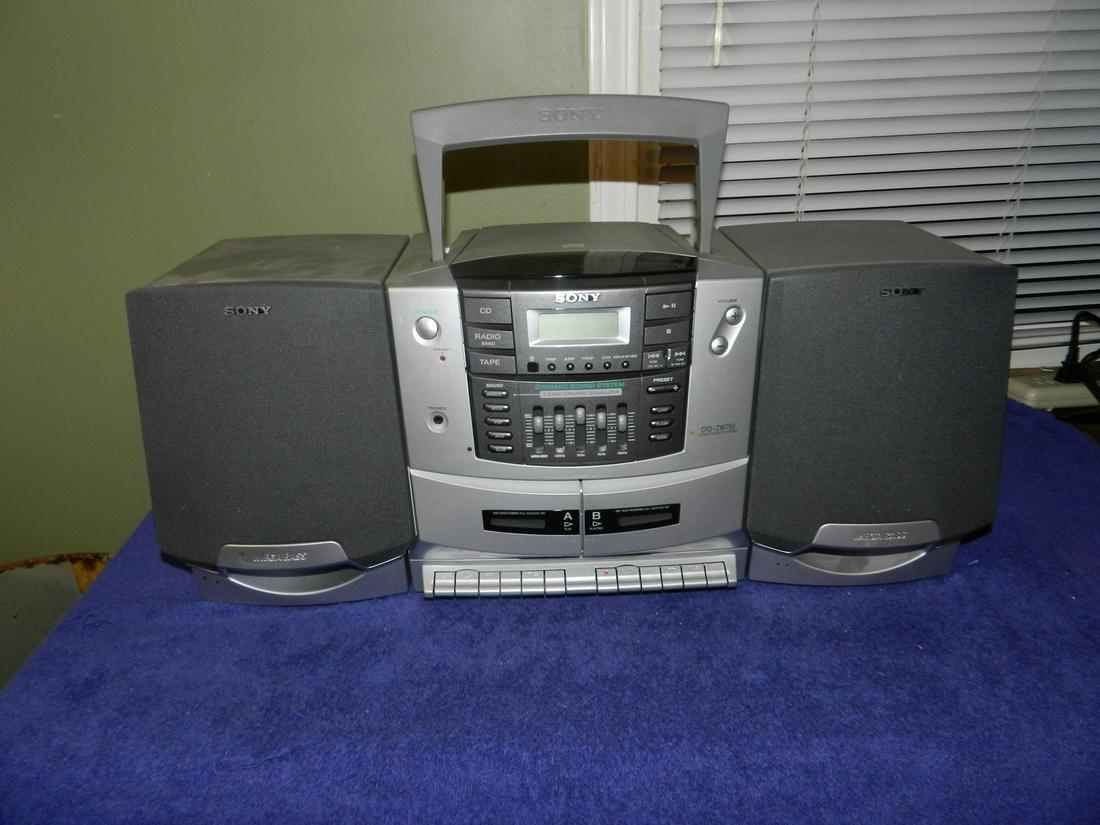 Sony CFD-ZW750 CD Radio Dual Cassette Boombox (1 of 1)