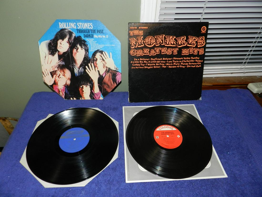 2 Vintage LPs Rolling Stones Monkees (1 of 1)