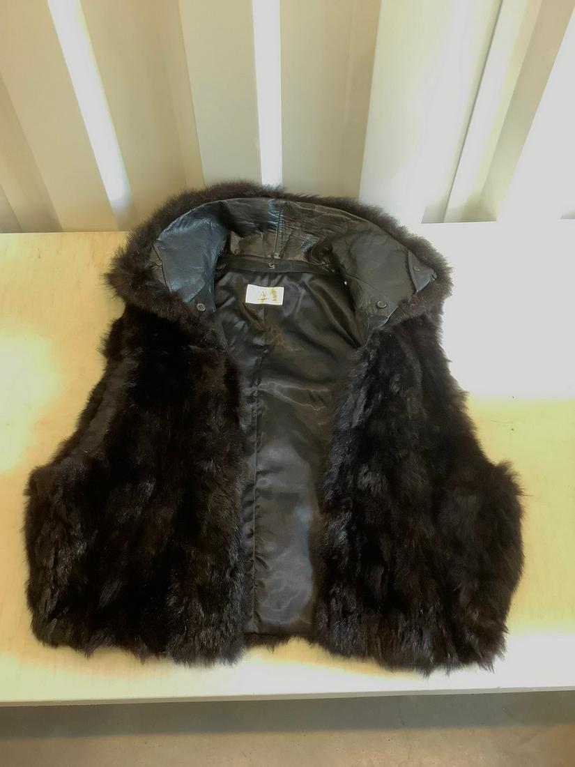 Marc fur vest: Marc fur vest