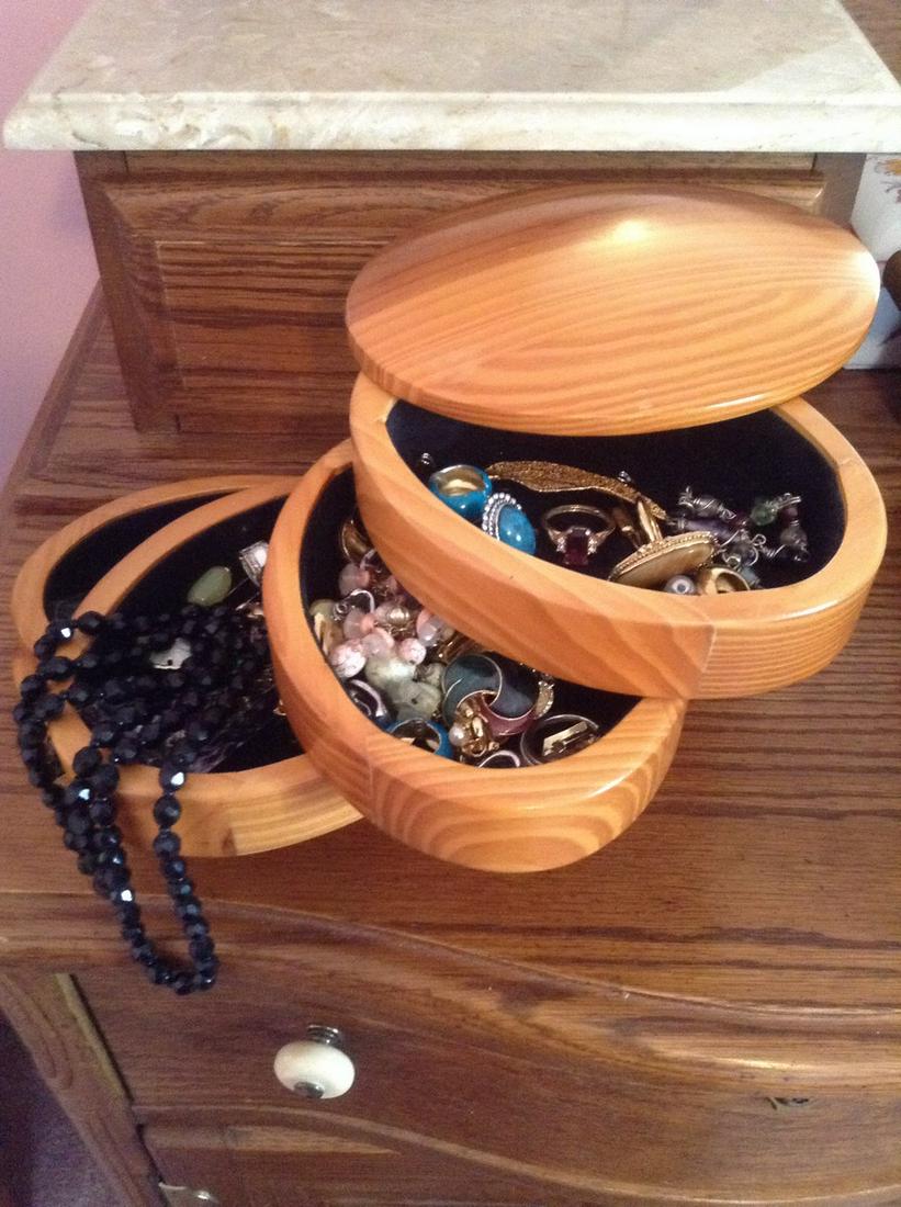 Tiered jewelry box full of costume jewelry: Tiered jewelry box full of costume jewelry