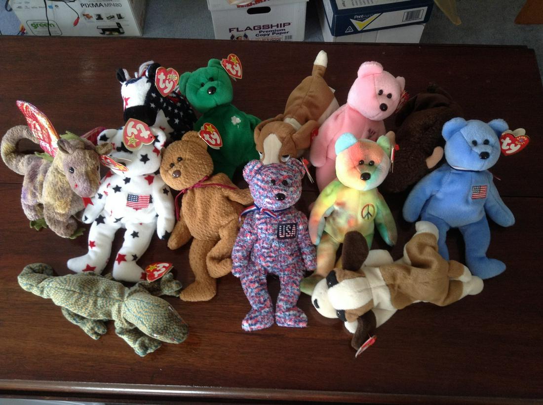 Lot of Beanie Babies: Lot of Beanie Babies
