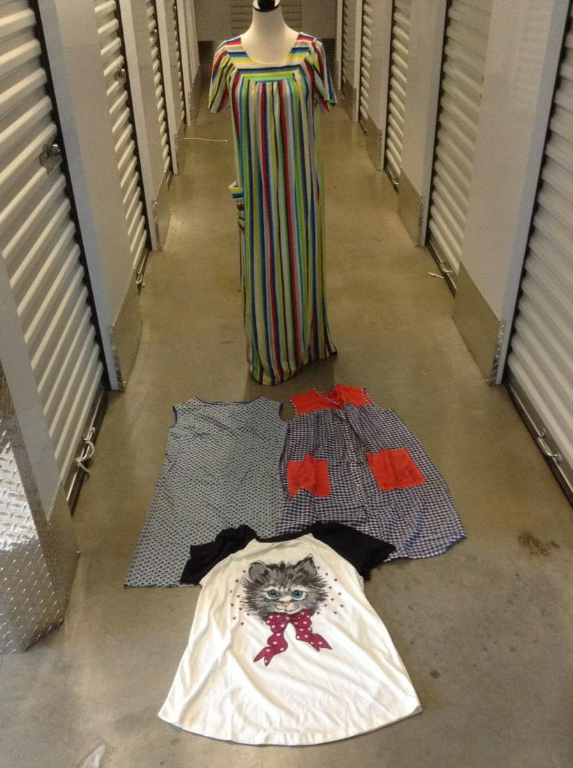 Lot of Vintage Clothes - Cat T-shirt Size L, Terrycloth (1 of 1)