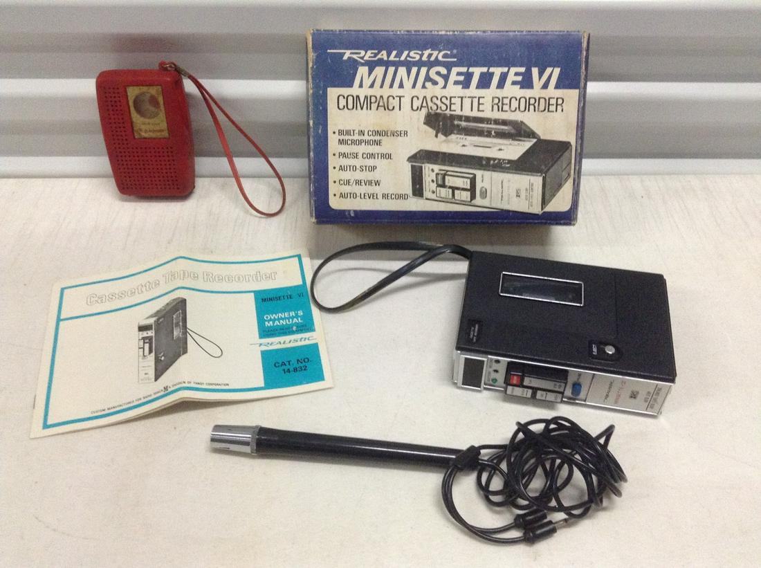 Vintage Realistic Minisette VI Cassette Recorder with (1 of 1)