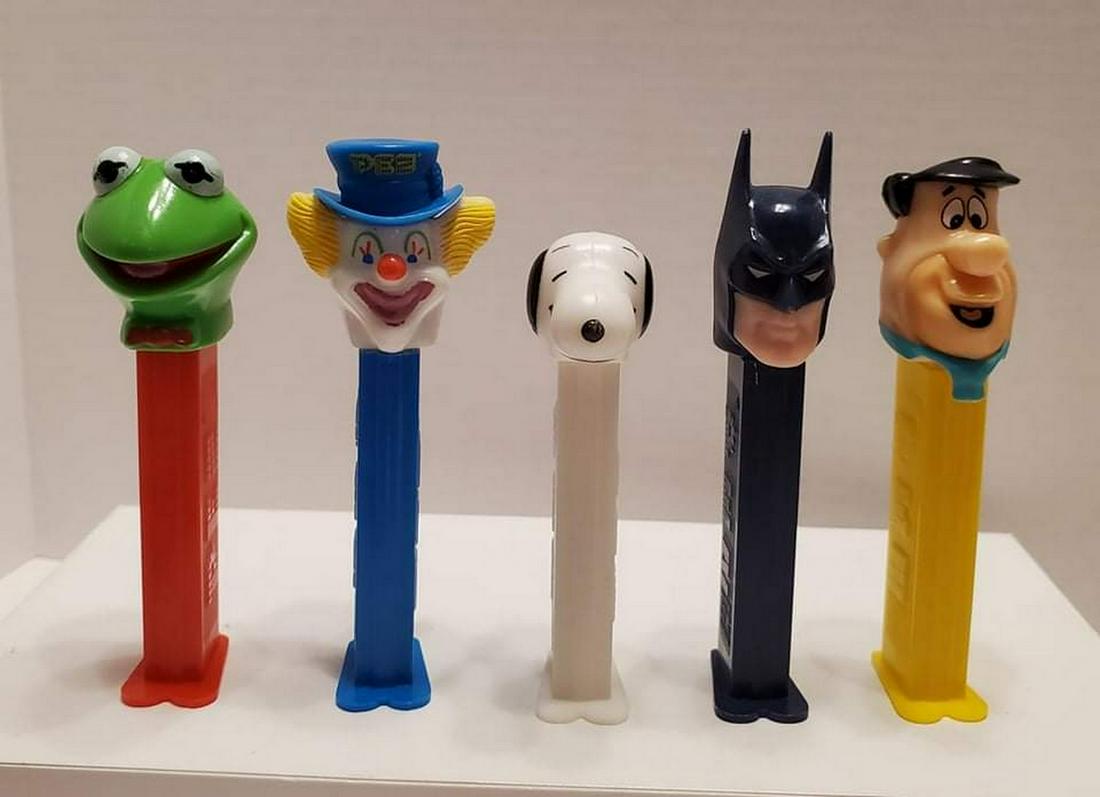 Vintage Pez Dispensers: Vintage Pez Dispensers