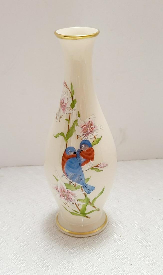 Lenox Eternal Love Vase USA (1 of 1)