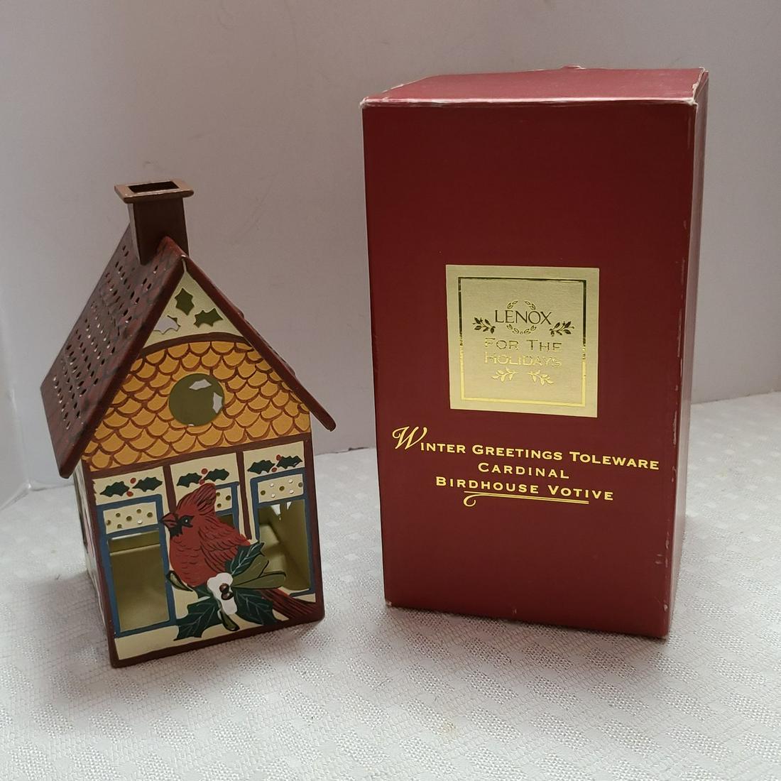 Lenox Winter Greetings Toleware Cardinal: Lenox Winter Greetings Toleware Cardinal