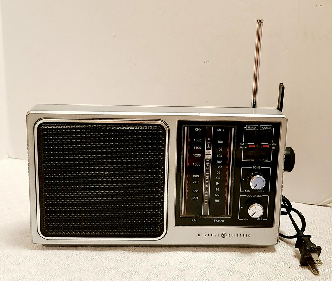 Vintage General Electric Radio Works 7x10": Vintage General Electric Radio Works 7x10"