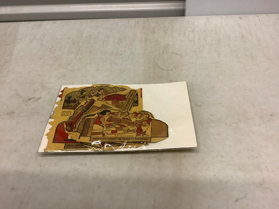 Set of 1957 Disney "Snow White" Cards (1 of 1)